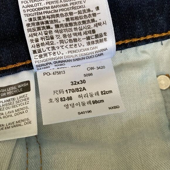 Levi’s 502 Taper Dark Wash Stretch Jeans - Picture 11 of 12